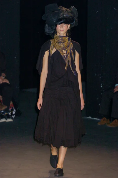 Look 8